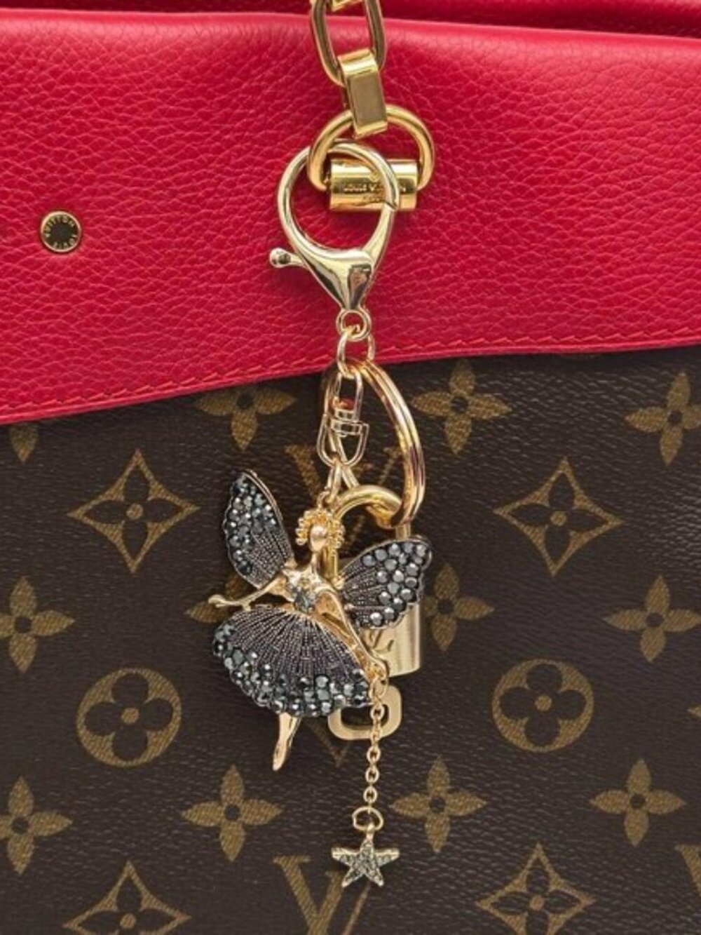 Louis Vuitton Gold Lock 🔒 Authentic LV Key + Unbranded Fairy Bag Charm - Picture 9 of 9